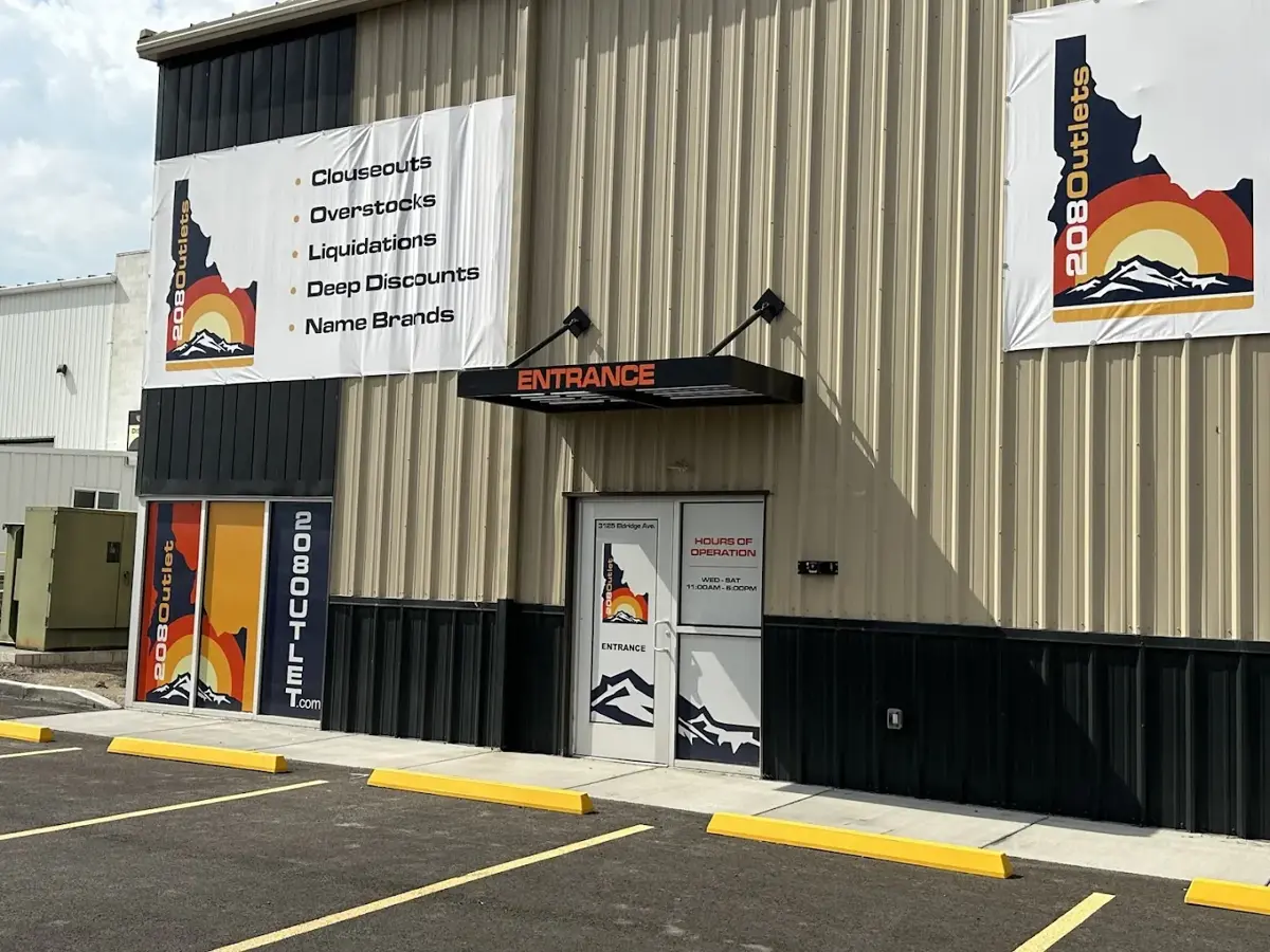 208 Outlets Twin Falls - Discount store in Twin Falls, ID