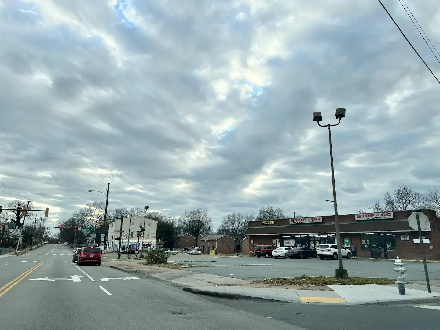 24/7 Convenient Food Mart - Convenience store in Richmond, Virginia
