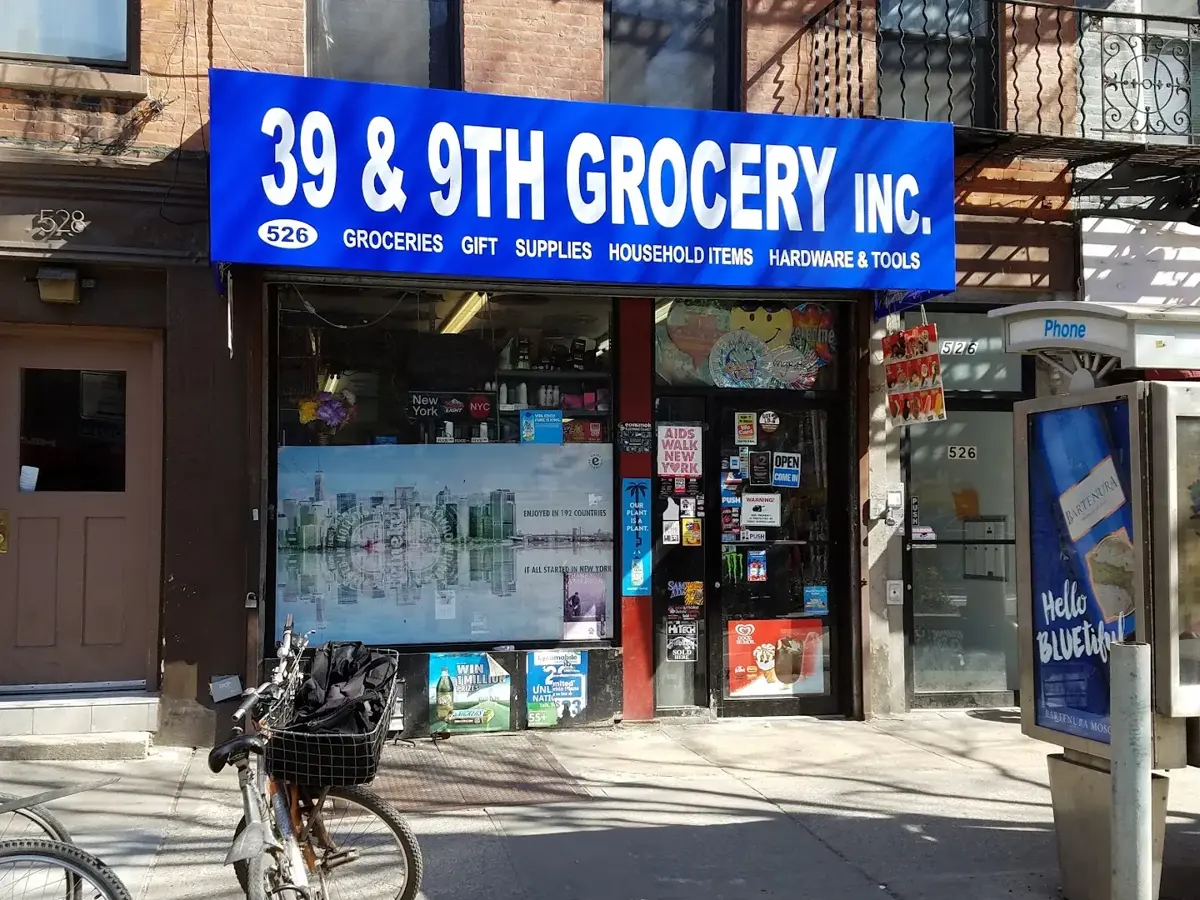 39 & 9th Grocery Inc - Discount store in New York, NY
