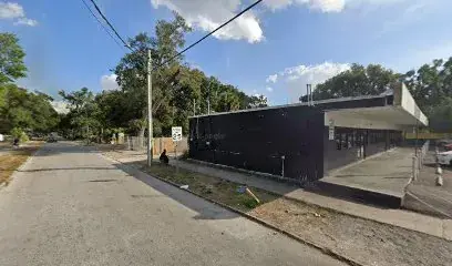 4DA Lo Groceries - Grocery store in Tampa, Florida