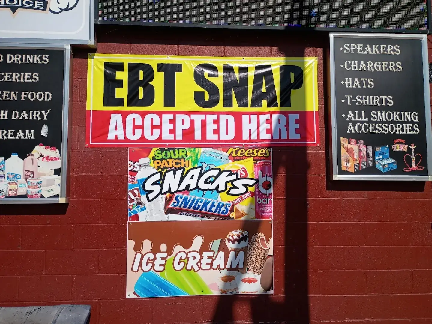 716 Outlet - Grocery store in Buffalo, New York