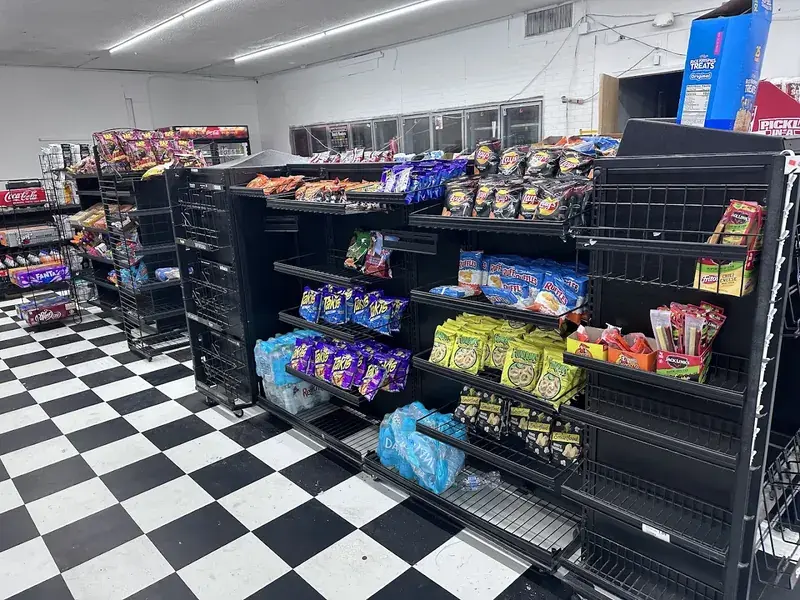 Aj Food Mart in Gulfport, Mississippi
