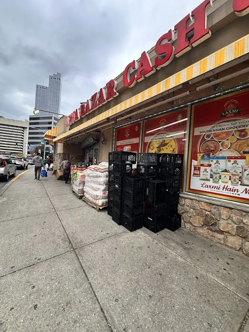 Apna Bazar Cash & Carry in Jersey City, New Jersey