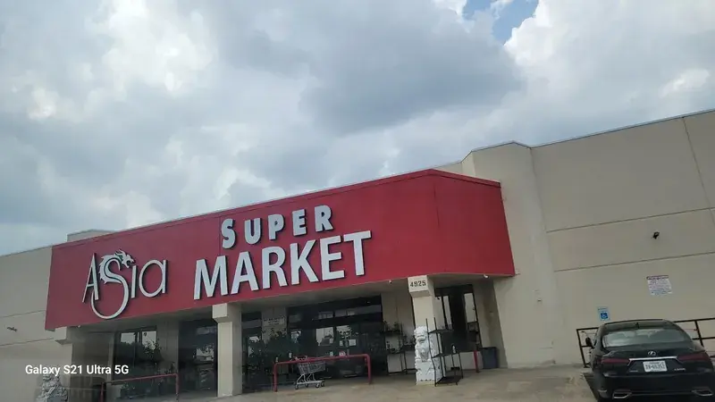 Asia Supermarket in Windcrest, Texas