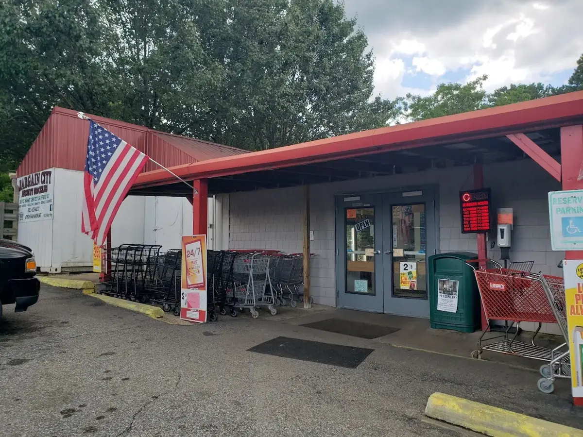 Bargain City - Grocery store in York, SC