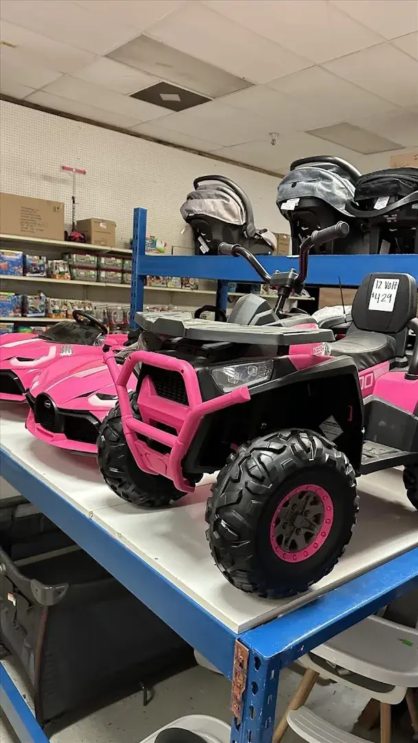 Bargain Dave's Discount Groceries in Jackson, Tennessee