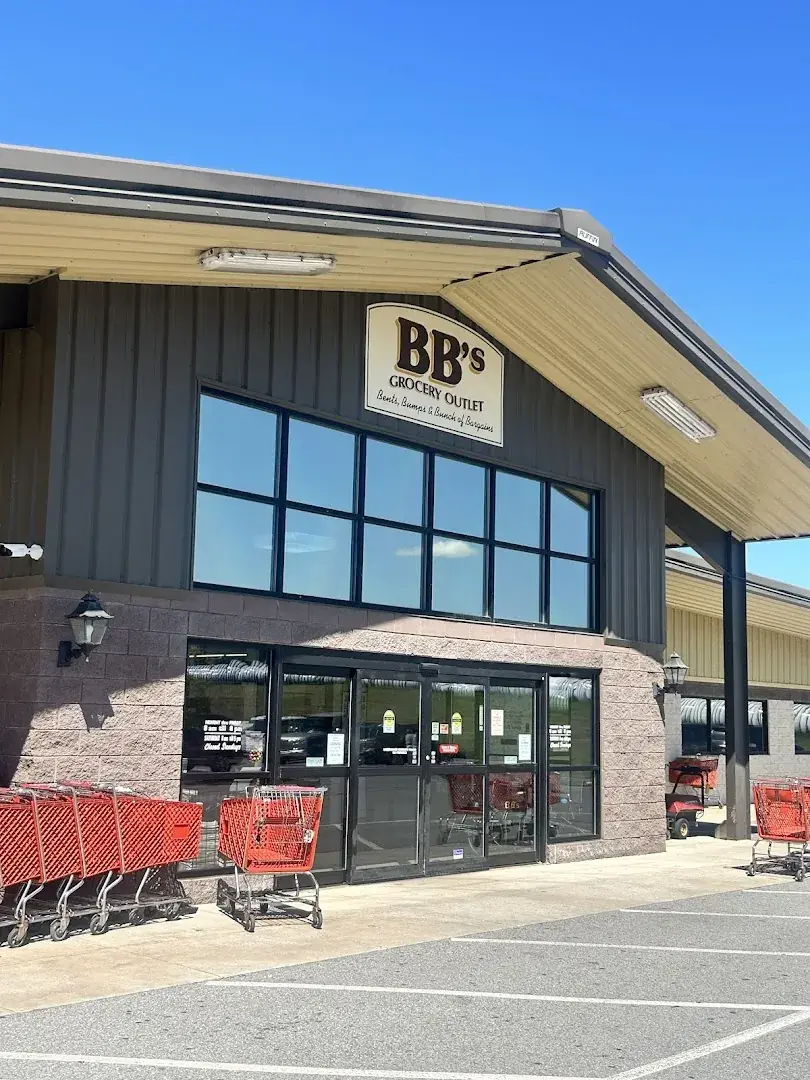 BB's Grocery Outlet, LP - Grocery store in Quarryville, Pennsylvania