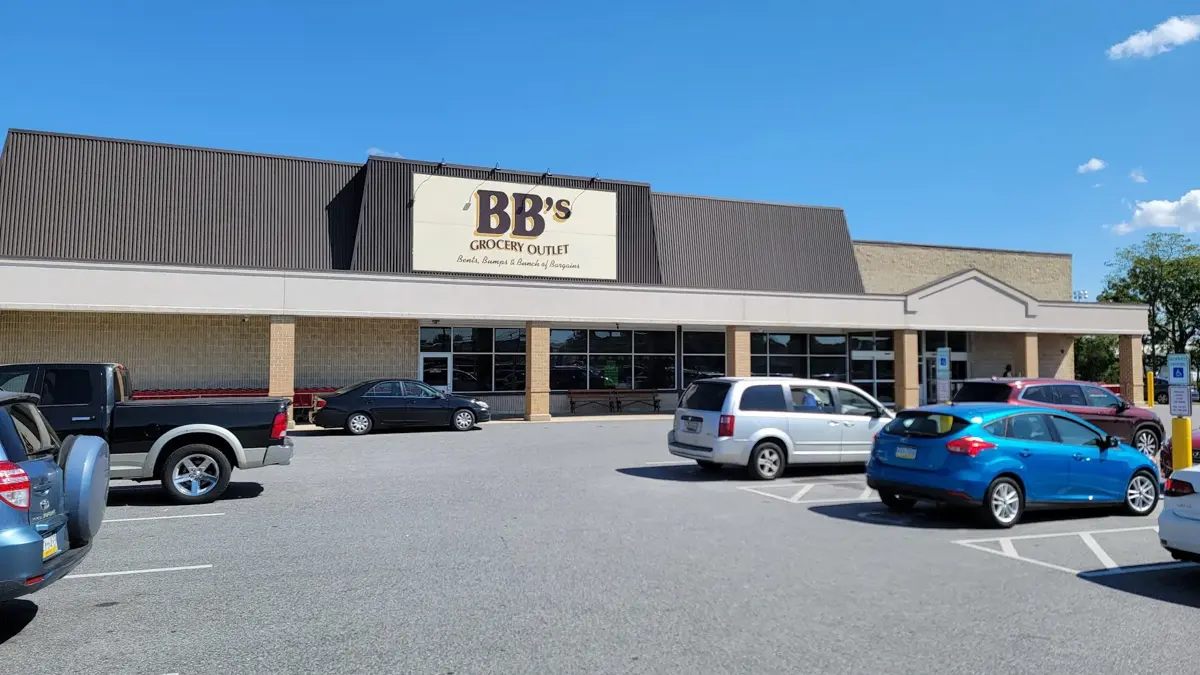 BB's Grocery Outlet, LP - Grocery store in Oxford, PA