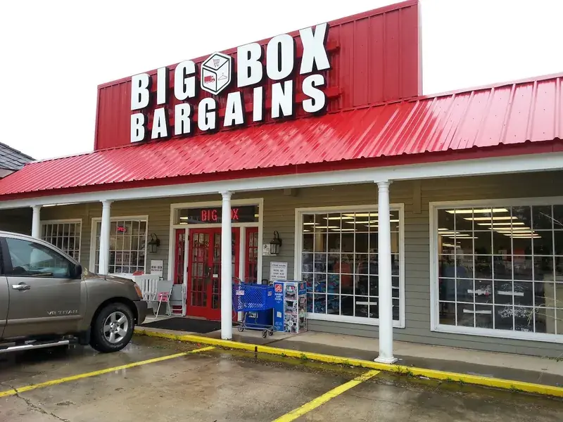 Big Box Bargains Salvage Superstore in Bogalusa, Louisiana