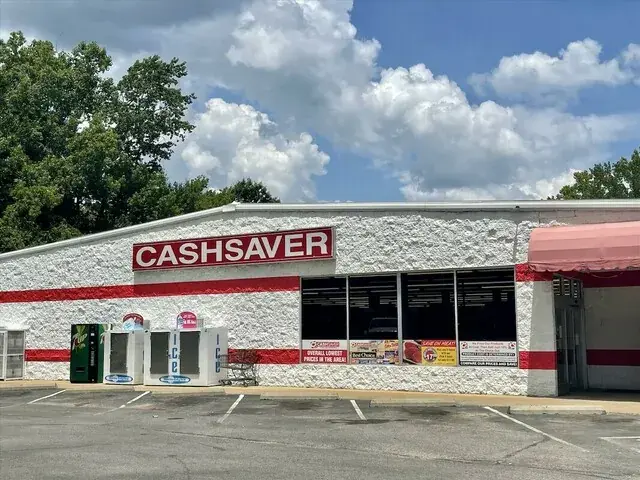 Big Sandy Cash Saver in Big Sandy, Tennessee
