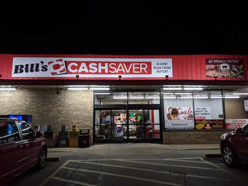Bill's Cash Saver in Hardy, Arkansas