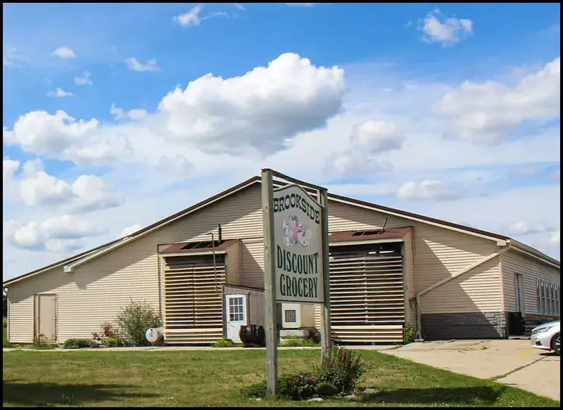 Brookside Discount Grocery in Newaygo, MI