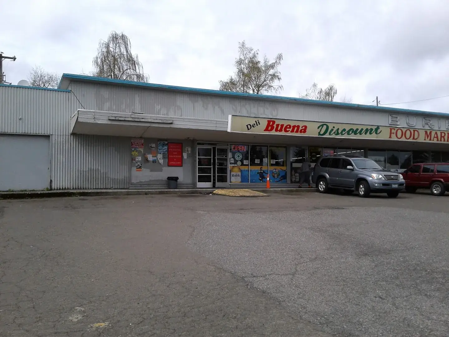 Buena Discount Food Market - Mexican grocery store in Burien, Washington