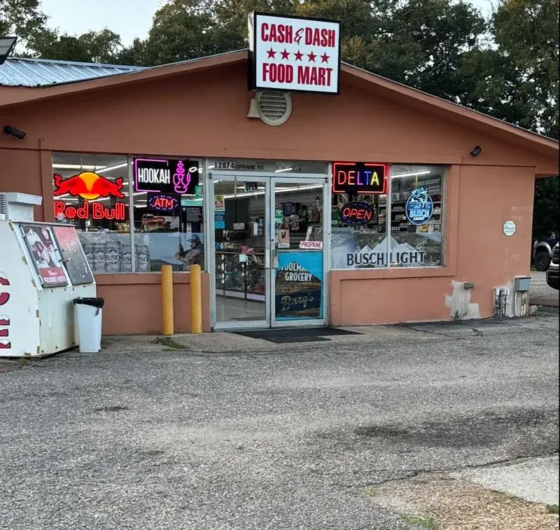 Cash and Dash Food Market in Biloxi, Mississippi