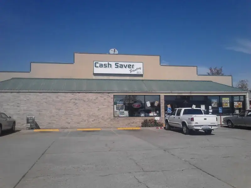 Cash Saver Pantry in Theodosia, Missouri