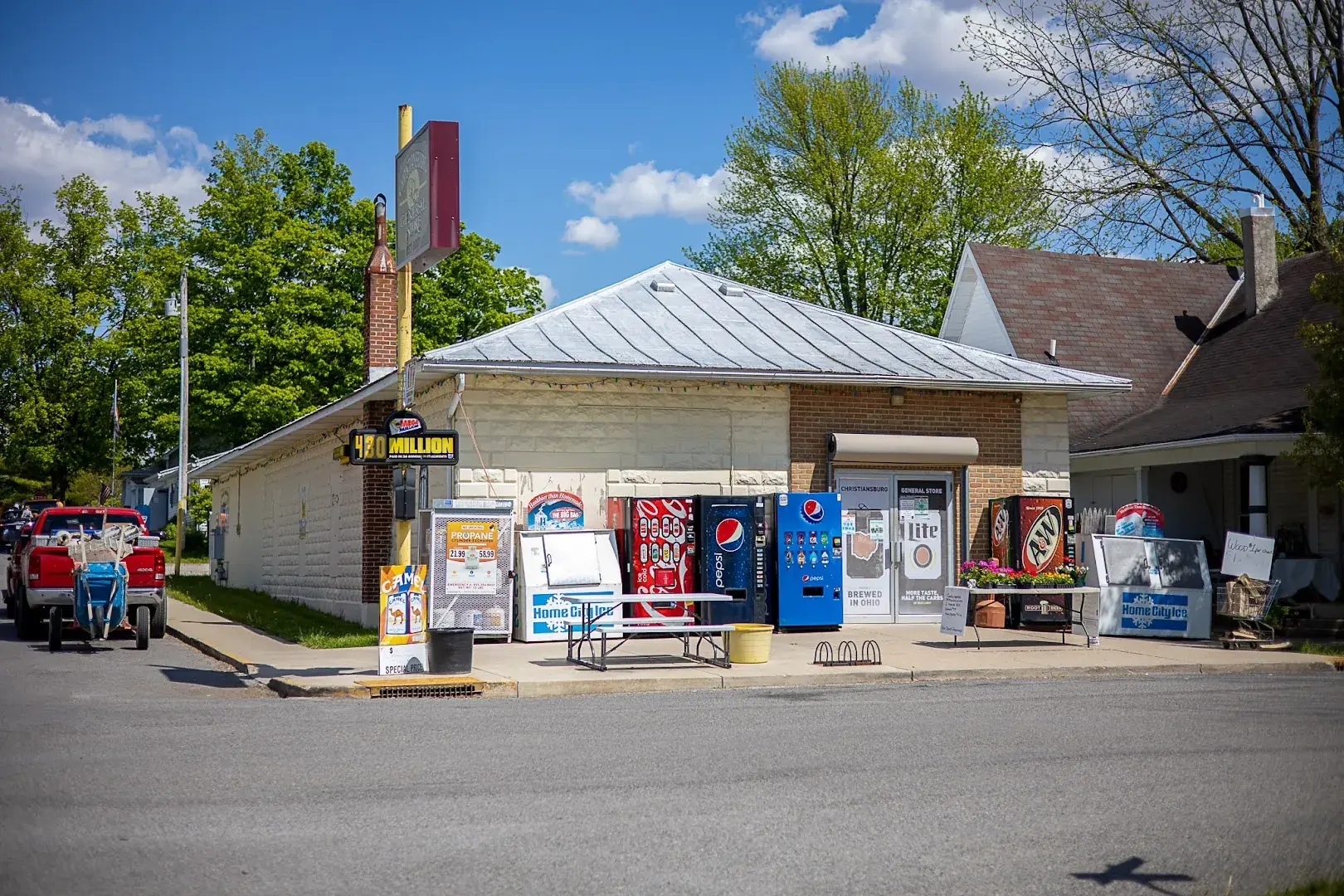 Christiansburg General Store - Grocery store in Christiansburg, Ohio