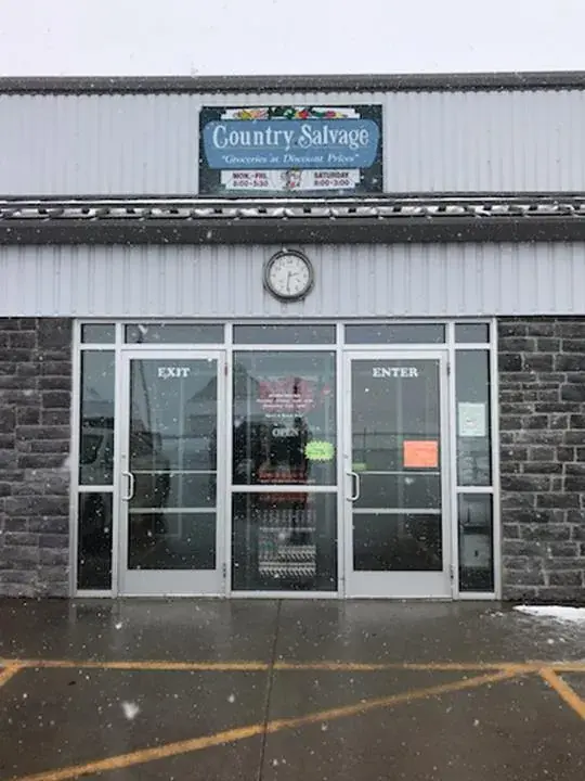 Country Salvage Store - Grocery store in Arcola, IL