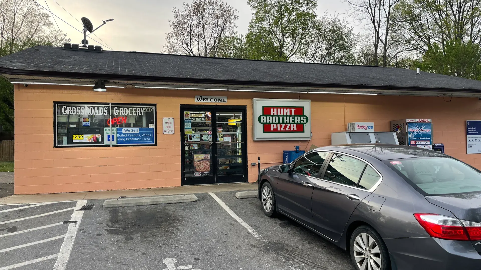 Crossroads grocery - Grocery store in Asheville, North Carolina