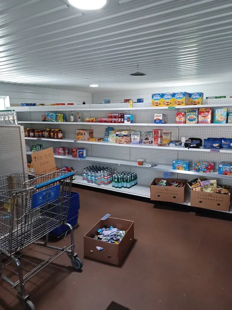 D & B's Discount Groceries in Kennerdell, PA