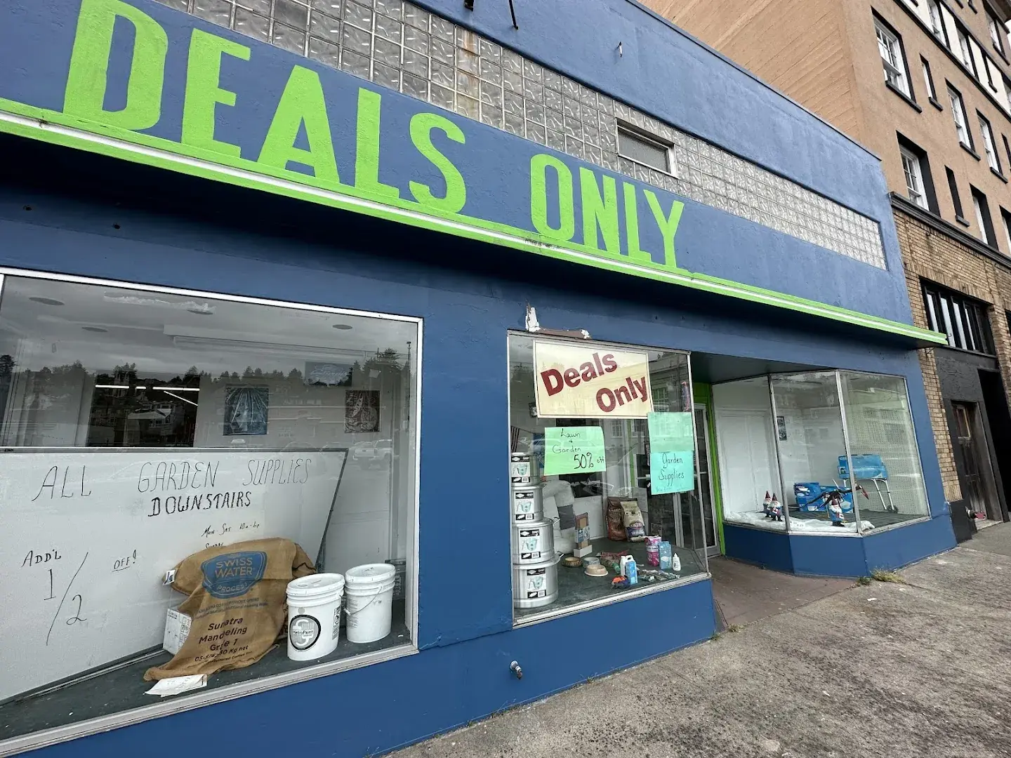Deals Only - Discount store in Astoria, Oregon
