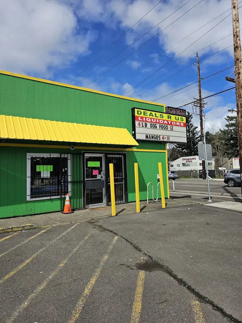 Deals R Us Grocery Liquidators - Grocery store in Portland, OR