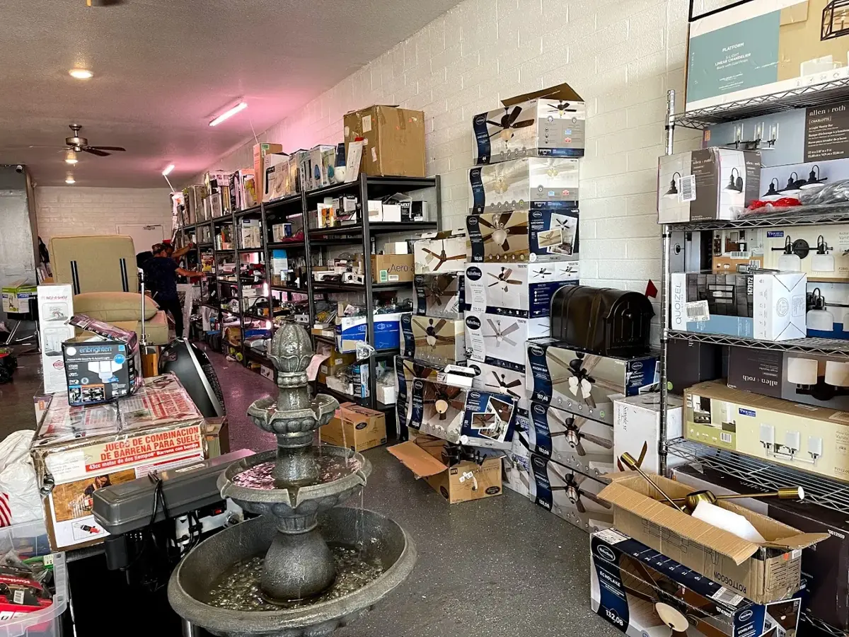 Desert Discounts - Discount store in Phoenix, AZ