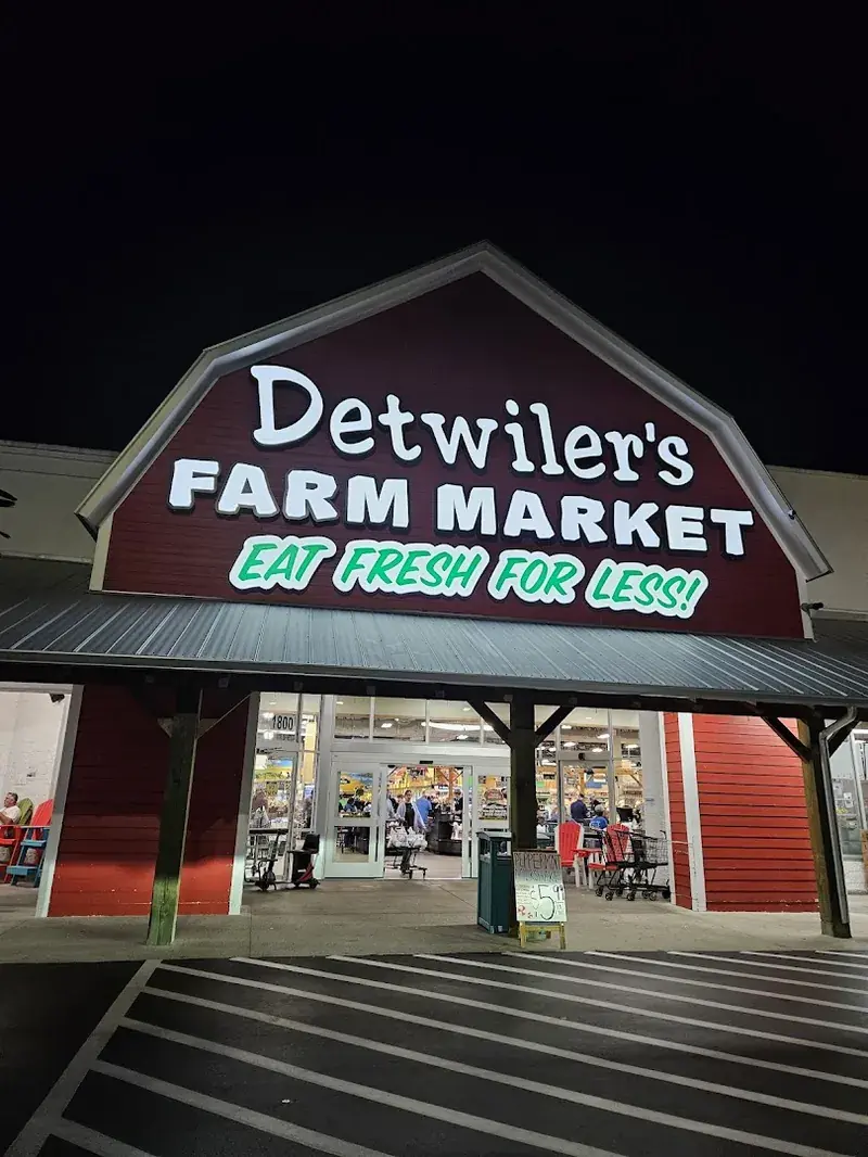 Detwiler's Farm Market in Palmetto, Florida