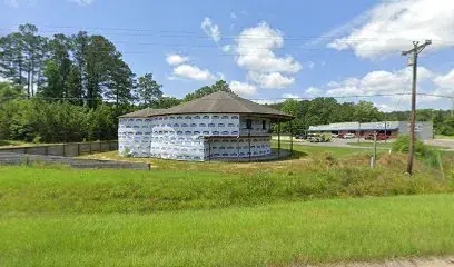 DG Market - Grocery store in Collins, Mississippi