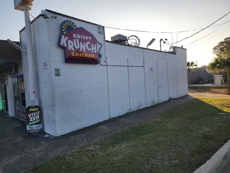 Discount Food Mart in Biloxi, MS