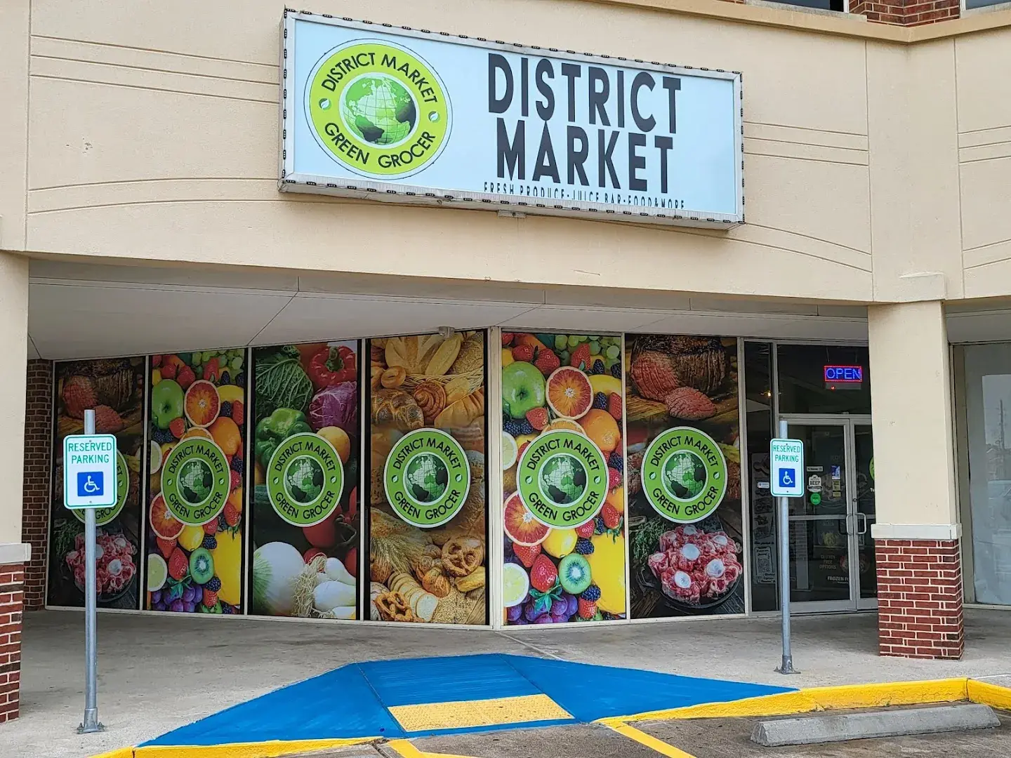 District Market - Greengrocer in Houston, Texas