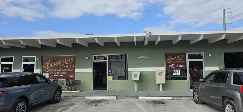 Dunnellon Discount Grocery in Dunnellon, Florida