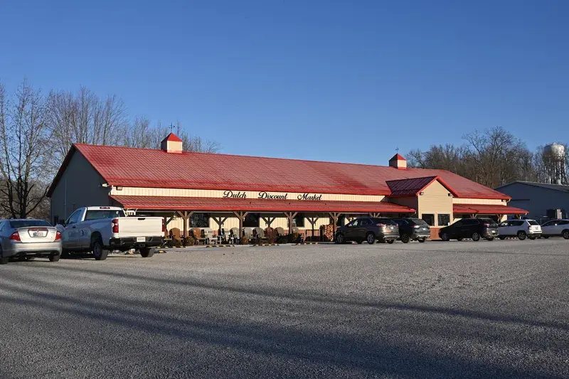 Dutch Discount Market in Hanover, Indiana