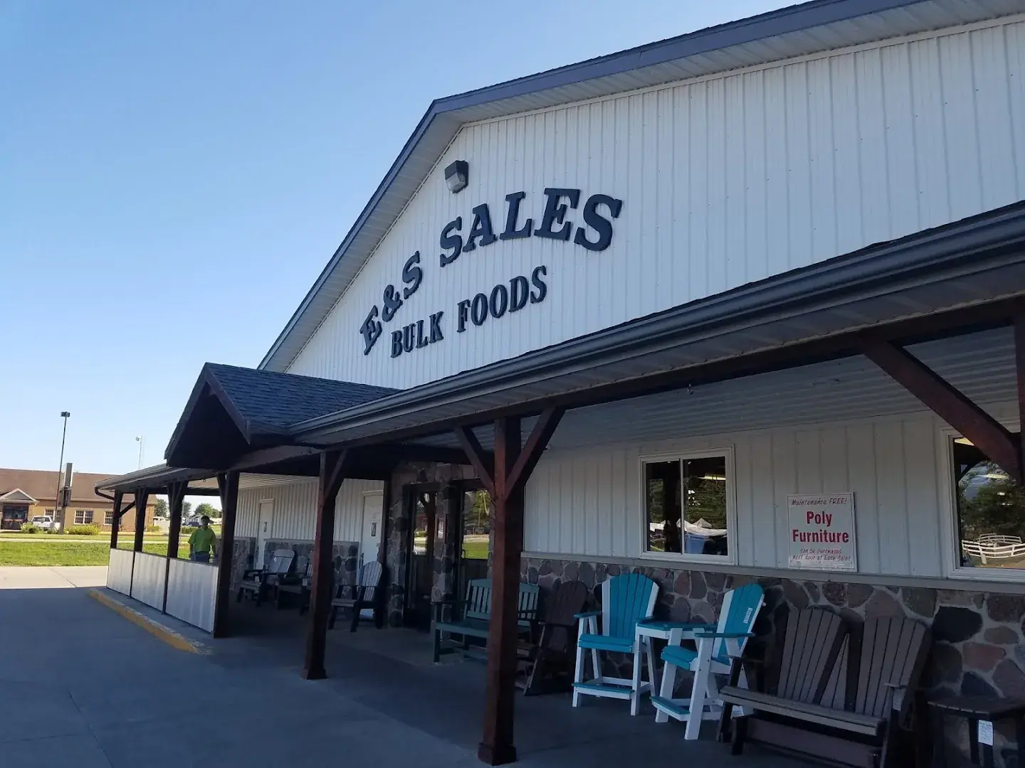 E & S Produce - Produce market in Shipshewana, Indiana