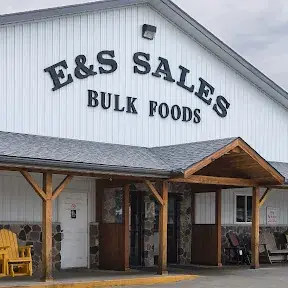 E & S Sales Bulk Foods - Grocery store in Shipshewana, Indiana