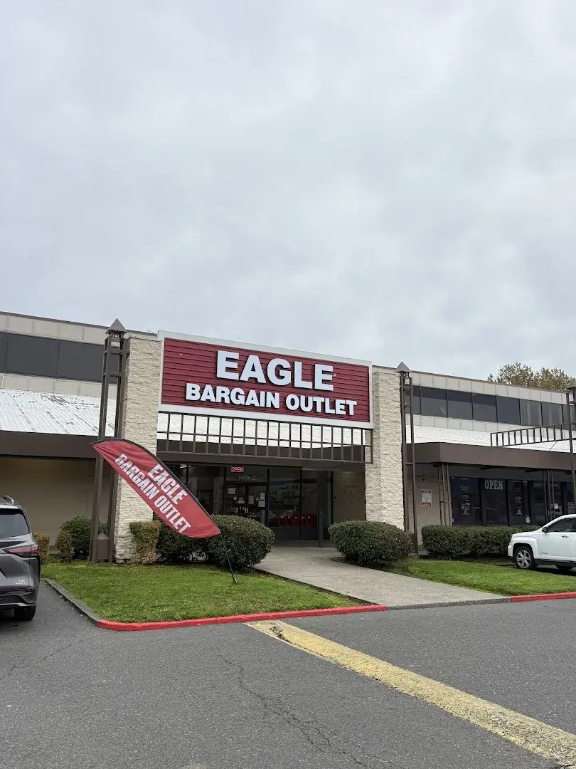 Eagle Bargain Outlet - OAK GROVE - Discount store in Oak Grove, OR