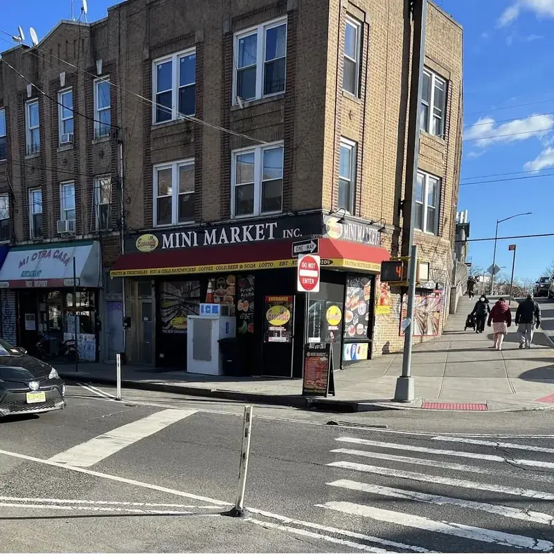 Economic mini market inc in Elmhurst, New York