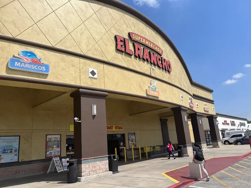 El Rancho Supermercado in Houston, Texas