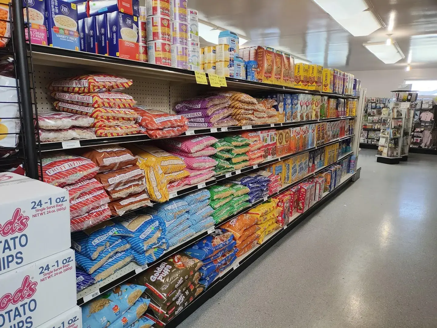 Esh's Grocery & Deli - Grocery store in Gordonville, Pennsylvania