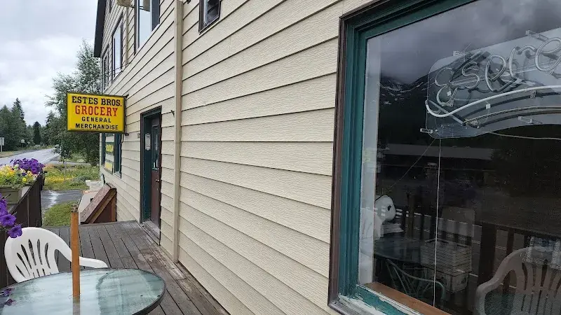 Estes Brothers Grocery in Moose Pass, Alaska