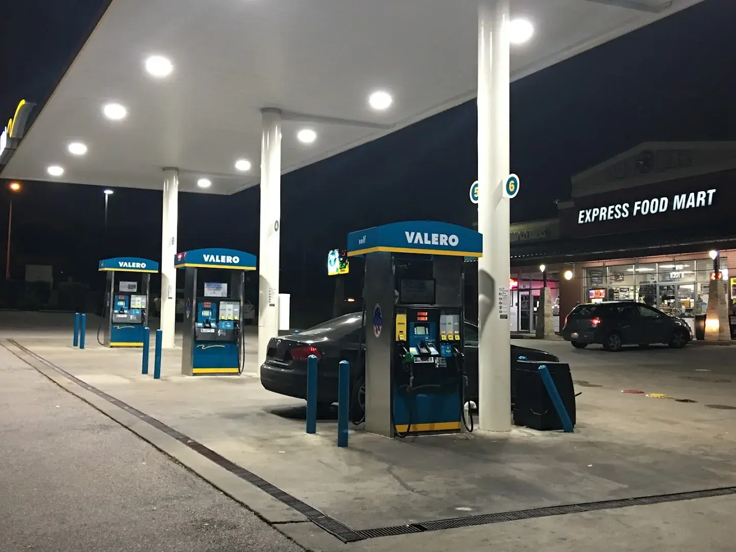 Express Food Mart - Convenience store in Austin, Texas