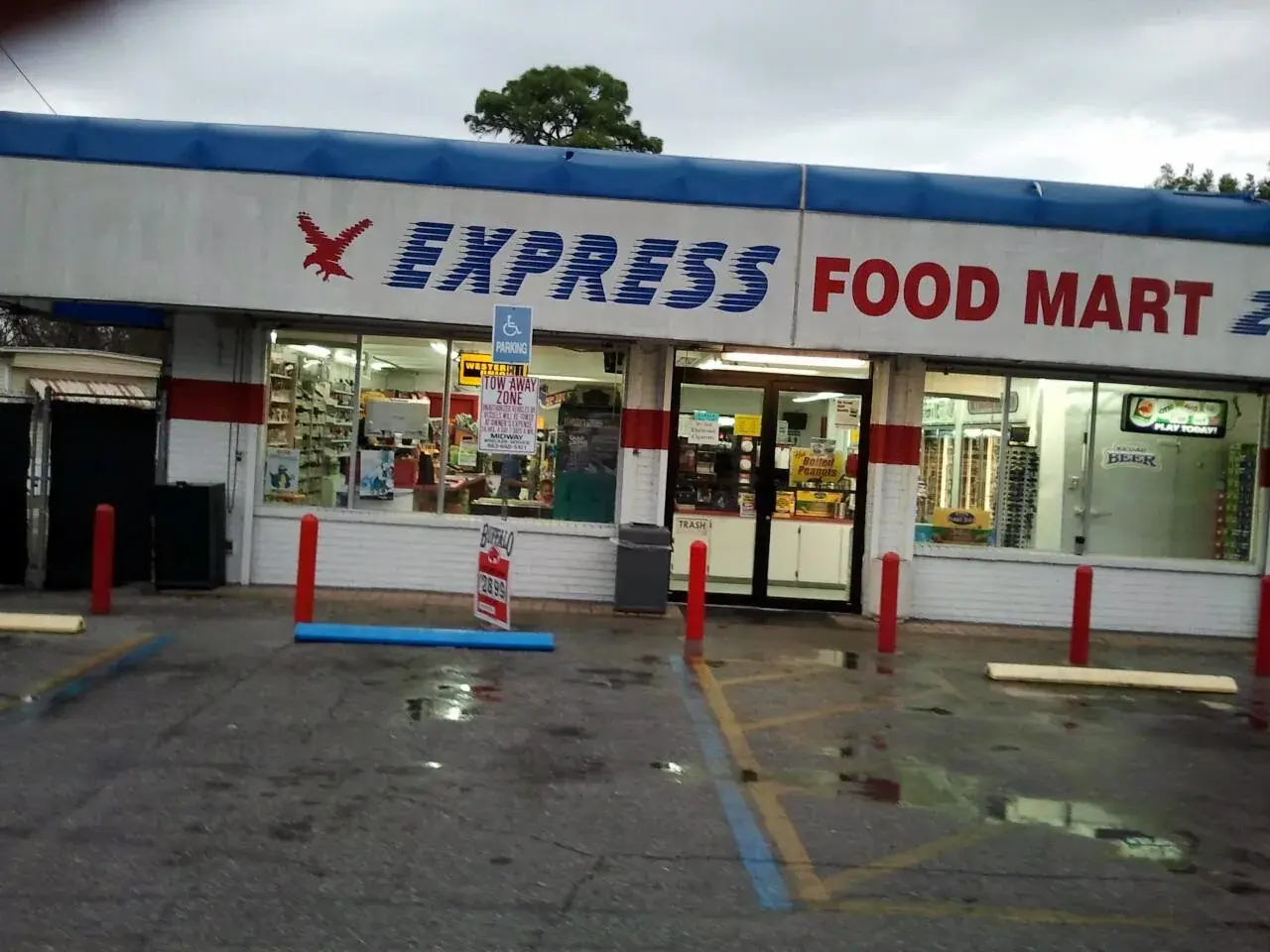 Express Food Mart - Convenience store in Lakeland, Florida