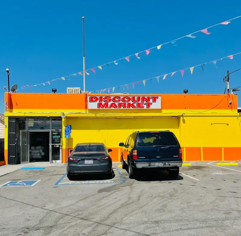 Family Discount Market in San Bernardino, CA
