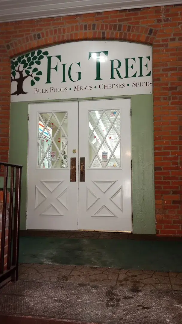 Fig Tree Bulk Foods in Middlefield, Ohio