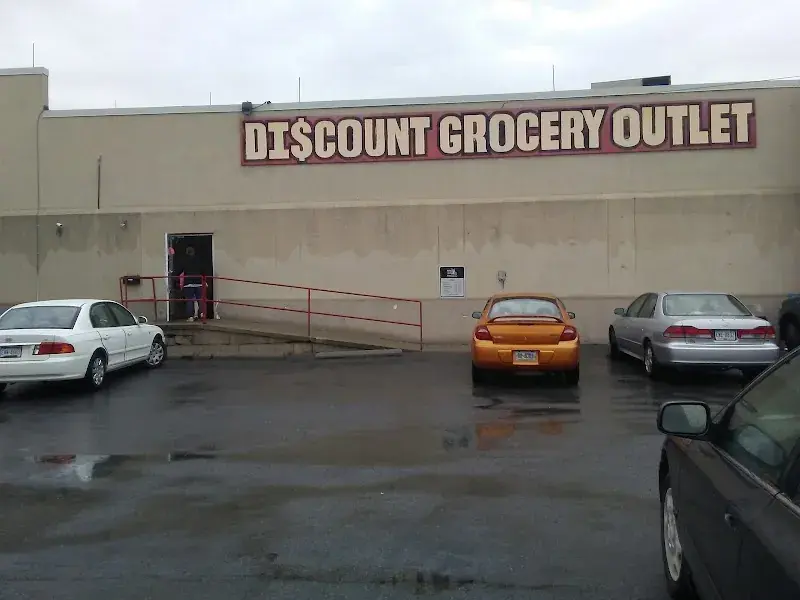 First Stop Shop Discount Grocery Outlet in Altoona, PA
