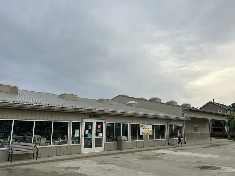 Fisher's Discount Store - Discount supermarket in Waveland, Indiana