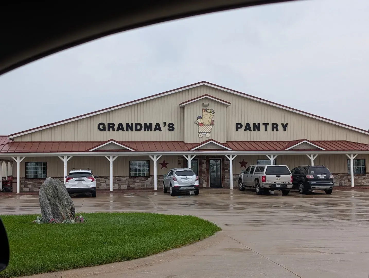 Grandma's Pantry - Grocery store in Wakarusa, Indiana
