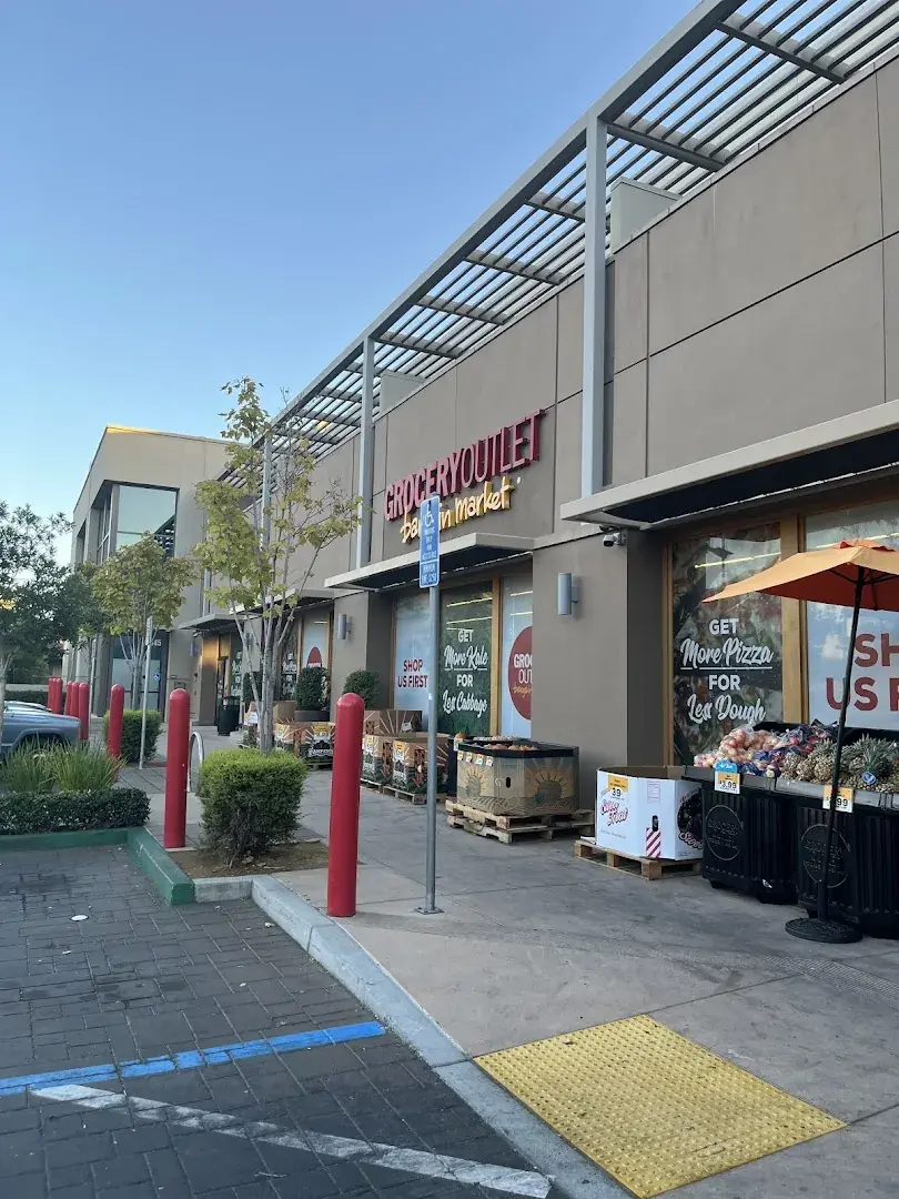 Grocery Outlet - Grocery store in Palo Alto, California