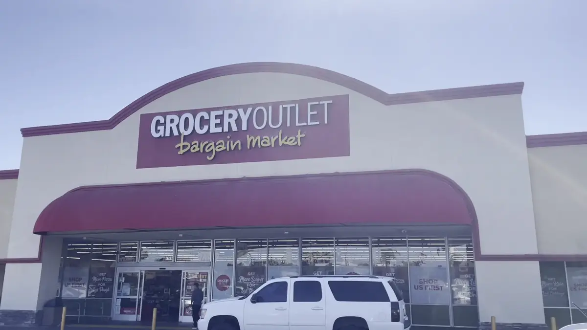 Grocery Outlet - Grocery store in Baldwin Park, CA