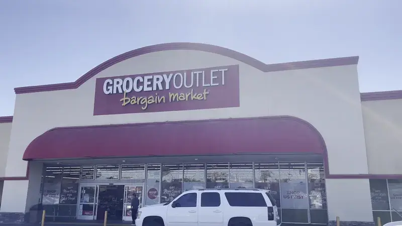 Grocery Outlet in Baldwin Park, California