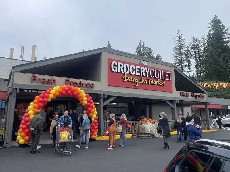 Grocery Outlet in Kingston, WA